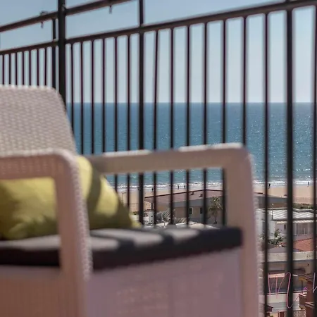 Apartment Tres Vistas Al Mar Junto A La Playa